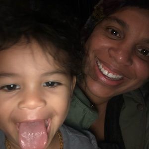 Meet your Posher, Dionne